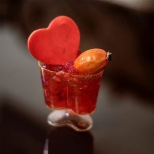 صفحه اصلی 73 لیوان یکبار مصرف مدل جام قلب بسته 10 عددی